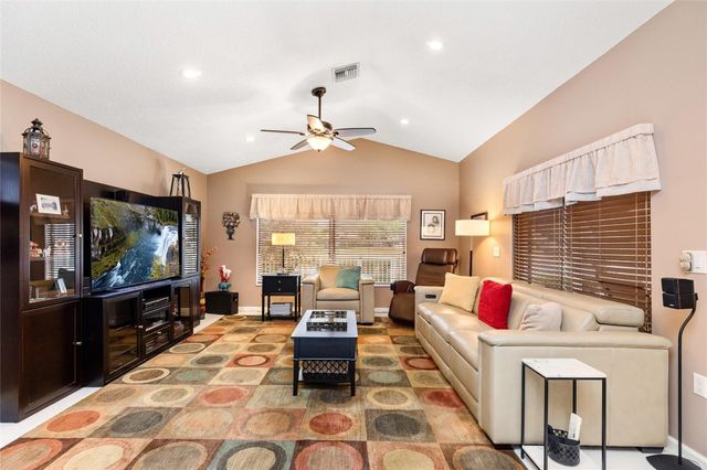 6660 NW 75th Place, Parkland, FL 33067