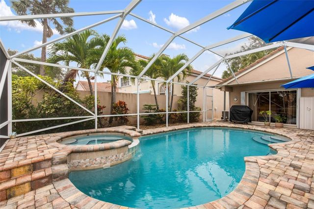 6660 NW 75th Place, Parkland, FL 33067