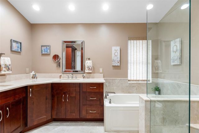 6660 NW 75th Place, Parkland, FL 33067