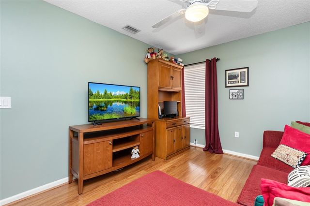 6660 NW 75th Place, Parkland, FL 33067