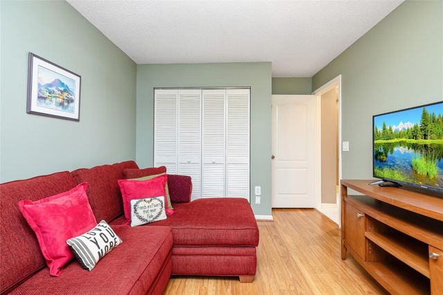 6660 NW 75th Place, Parkland, FL 33067