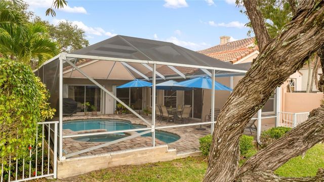 6660 NW 75th Place, Parkland, FL 33067