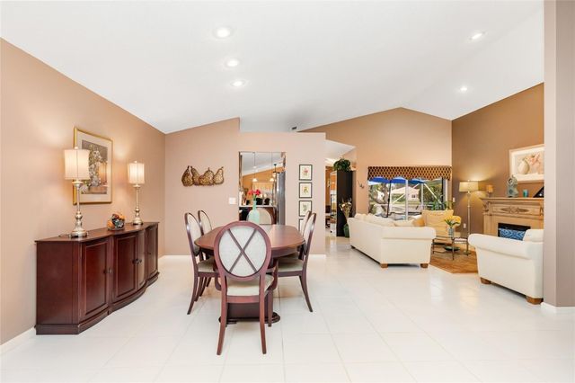 6660 NW 75th Place, Parkland, FL 33067