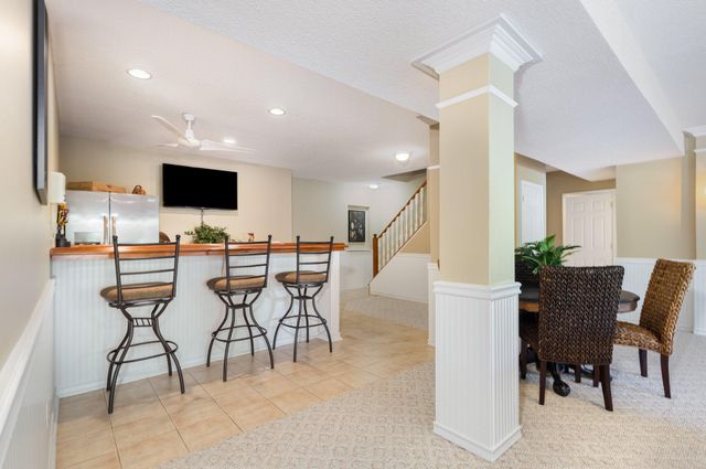 1834 Knollmont Drive, Florence, KY 41042