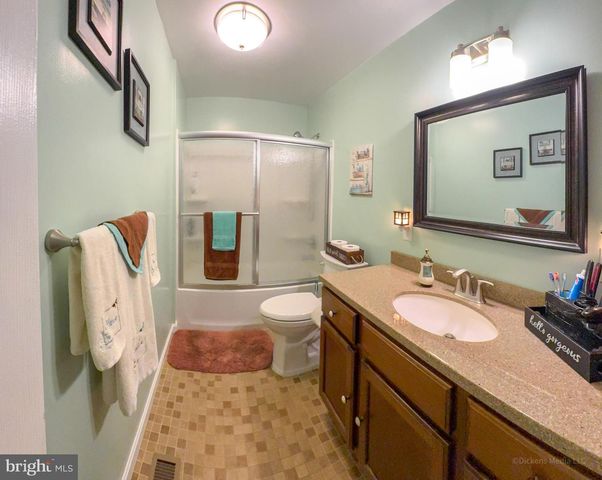 217 HIGHLAND RD, Glen Burnie, MD 21060