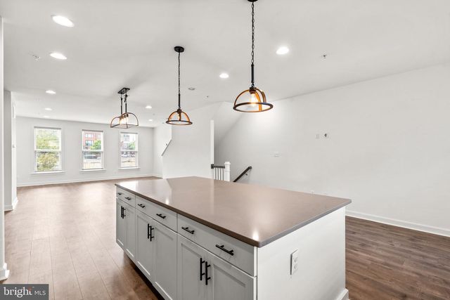 921 GRUNDY ST, Baltimore, MD 21224