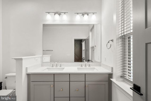 921 GRUNDY ST, Baltimore, MD 21224