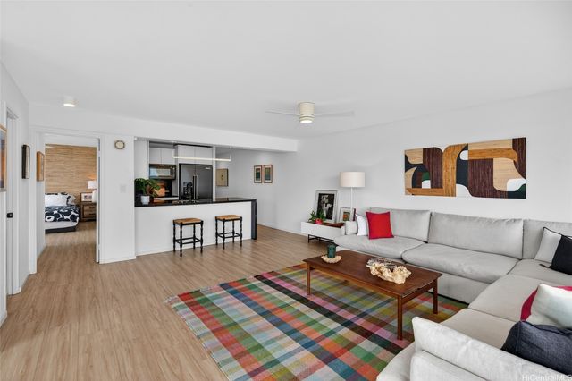 2575 Kuhio Avenue 904, Honolulu, HI 96815