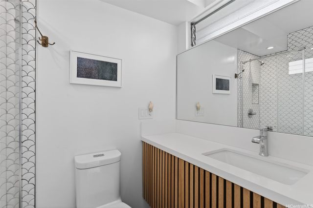 2575 Kuhio Avenue 904, Honolulu, HI 96815