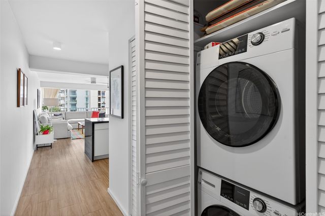 2575 Kuhio Avenue 904, Honolulu, HI 96815