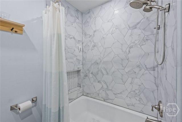 209 Deerwood Road, Savannah, GA 31410