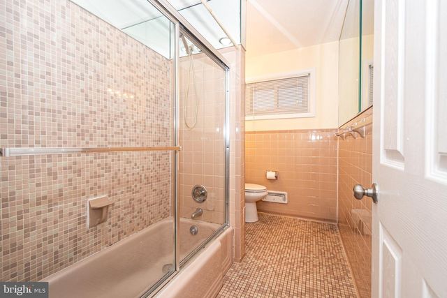 2127 FERNGLEN WAY, Catonsville, MD 21228