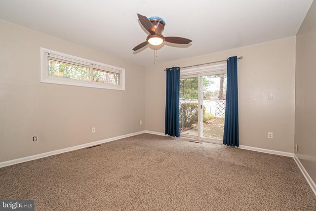 2127 FERNGLEN WAY, Catonsville, MD 21228