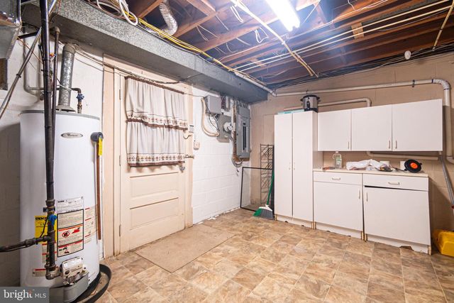 2127 FERNGLEN WAY, Catonsville, MD 21228