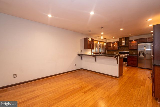 2127 FERNGLEN WAY, Catonsville, MD 21228
