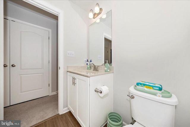 11 CLIFTON MANOR, Falling Waters, WV 25419