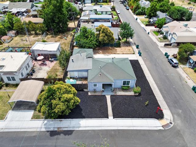 2080 Middlefield Ave, Stockton, CA 95204