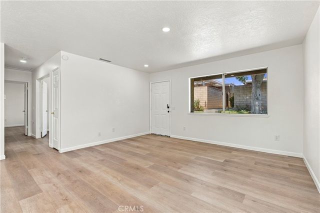 1682 carmel cir w, Upland, CA 91784