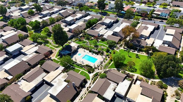 1682 carmel cir w, Upland, CA 91784