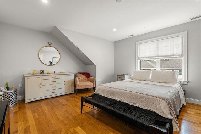 472 Main St C, Stoneham, MA 02180