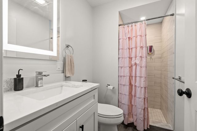 472 Main St C, Stoneham, MA 02180