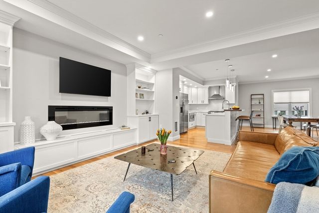 472 Main St C, Stoneham, MA 02180