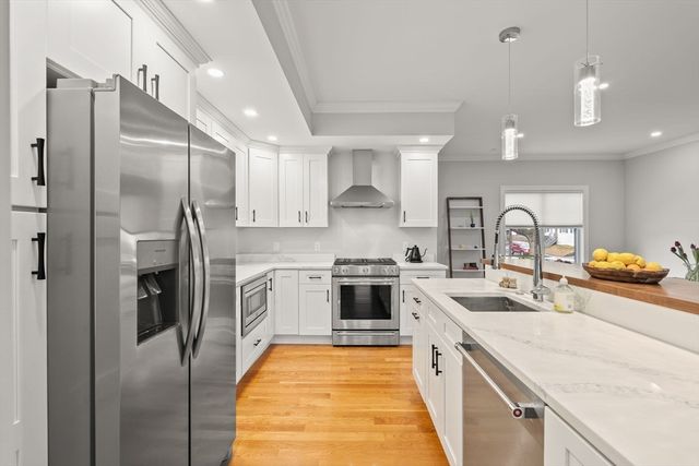 472 Main St C, Stoneham, MA 02180