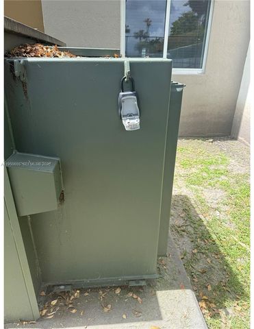 11040 SW 196th St 110, Cutler Bay, FL 33157