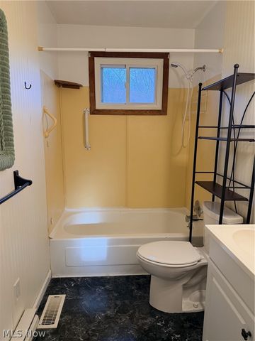 4556 Fishcreek Road, Stow, OH 44224