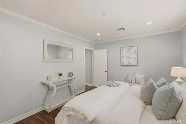 1532 W 221st Street, Torrance, CA 90501