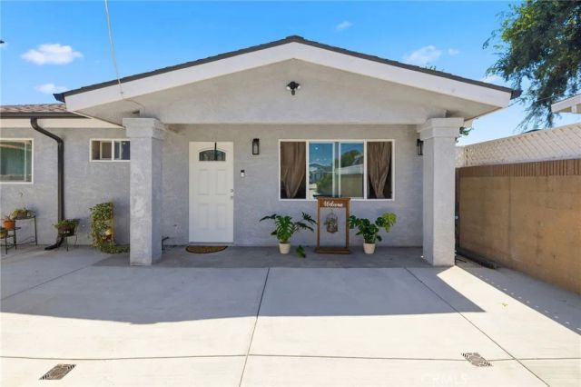 1532 W 221st Street, Torrance, CA 90501