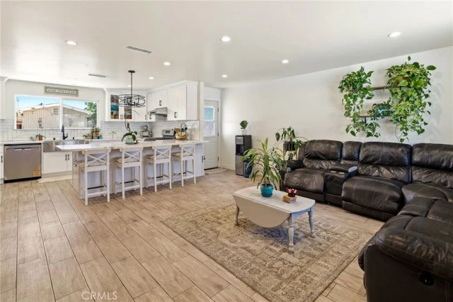 1532 W 221st Street, Torrance, CA 90501