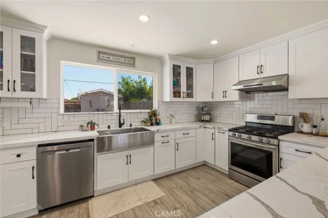 1532 W 221st Street, Torrance, CA 90501