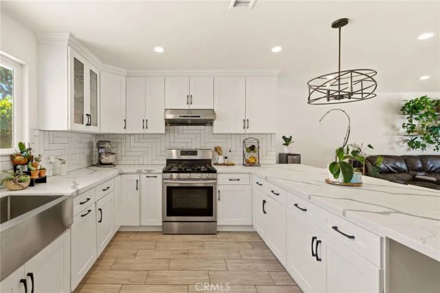 1532 W 221st Street, Torrance, CA 90501