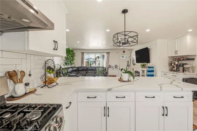 1532 W 221st Street, Torrance, CA 90501