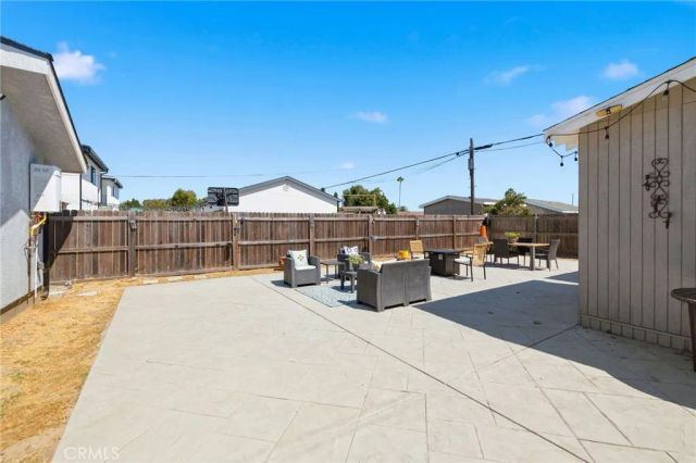 1532 W 221st Street, Torrance, CA 90501