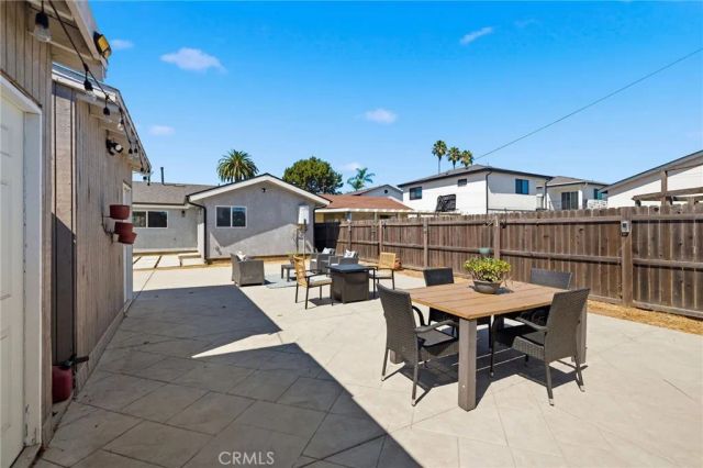 1532 W 221st Street, Torrance, CA 90501