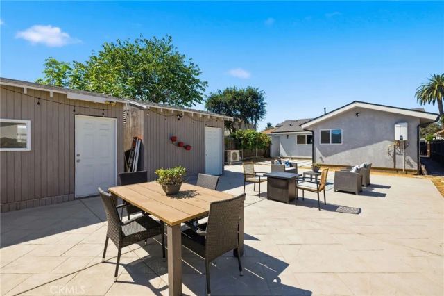1532 W 221st Street, Torrance, CA 90501
