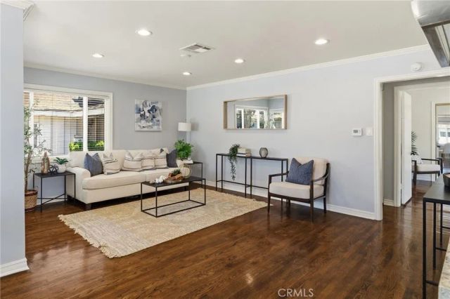 1532 W 221st Street, Torrance, CA 90501