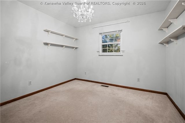 1109 Shamrock Road, Charleston, WV 25314