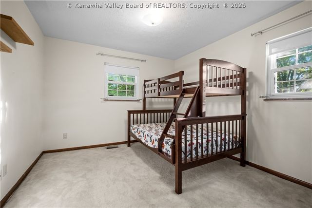 1109 Shamrock Road, Charleston, WV 25314