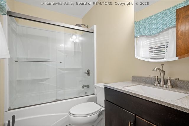 1109 Shamrock Road, Charleston, WV 25314