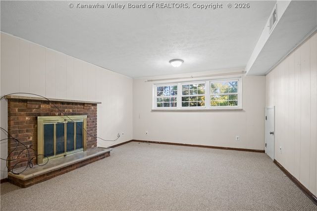 1109 Shamrock Road, Charleston, WV 25314