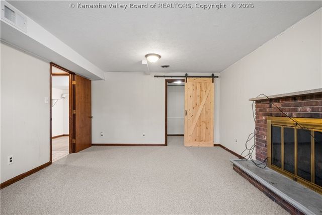 1109 Shamrock Road, Charleston, WV 25314