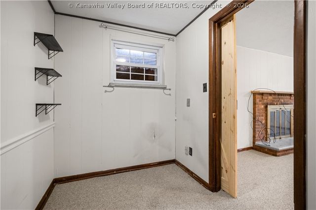 1109 Shamrock Road, Charleston, WV 25314