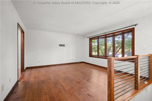 1109 Shamrock Road, Charleston, WV 25314
