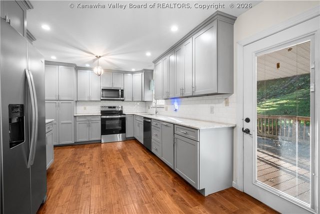 1109 Shamrock Road, Charleston, WV 25314