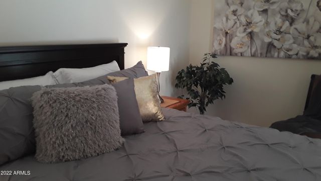 12222 N Paradise Village Parkway S 104, Phoenix, AZ 85032