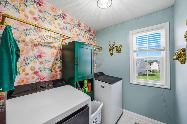 664 Saffron Drive, Sunbury, OH 43074