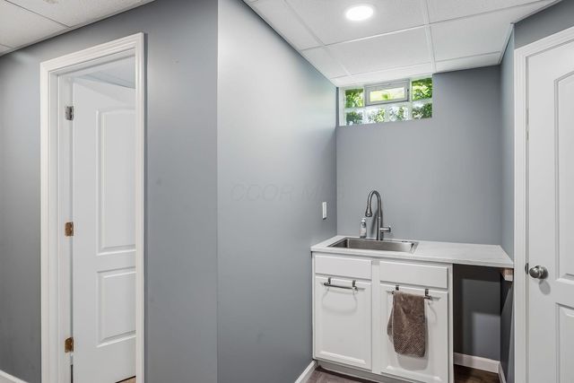 664 Saffron Drive, Sunbury, OH 43074